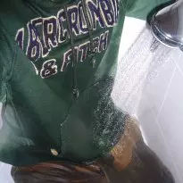 A&F hoodie and pants shower with new Etnies Callicut